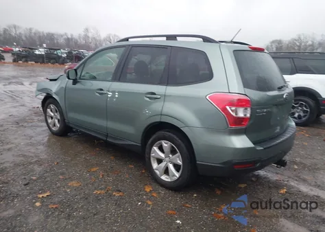 2015 Subaru Forester 2.5I Premium из США, поврежденный, VIN JF2SJAGC8FH555902